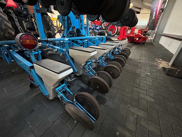 Monosem bietenzaaier meka2000 zaaimachine - afbeelding 9 van  25