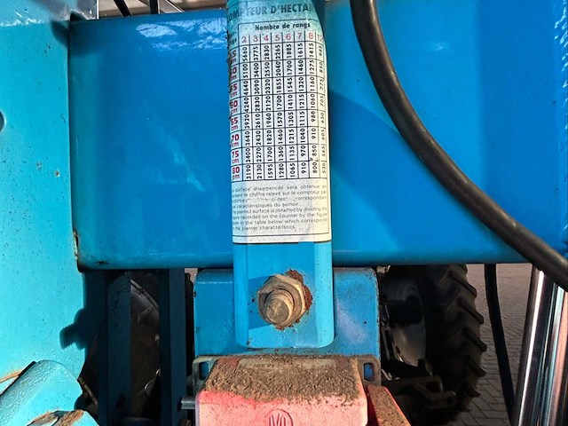 Monosem bietenzaaier meka2000 zaaimachine - afbeelding 16 van  25