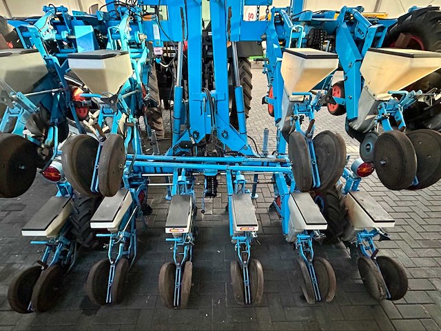 Monosem bietenzaaier meka2000 zaaimachine - afbeelding 19 van  25