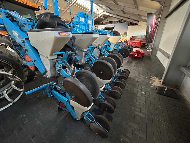Monosem bietenzaaier meka2000 zaaimachine - afbeelding 25 van  25