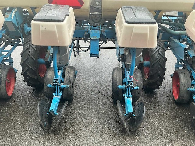 Monosem ng plus 6r gedragen maiszaaimachine - afbeelding 15 van  28