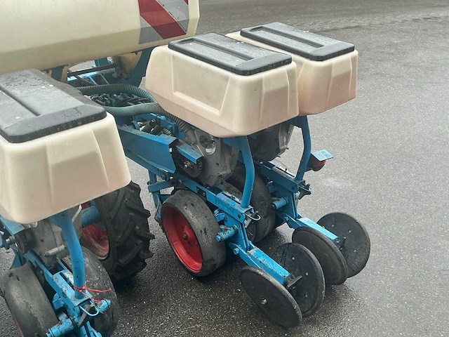 Monosem ng plus 6r gedragen maiszaaimachine - afbeelding 20 van  28