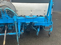 Monosem ng plus 6r gedragen maiszaaimachine - afbeelding 24 van  28