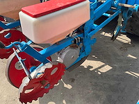 Monosem pnu zaaimachine 6 rijer - afbeelding 7 van  24