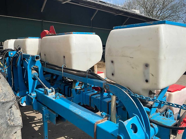 Monosem pnu zaaimachine 6 rijer - afbeelding 11 van  24