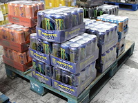 Monster energy full trottle 60 blikken tht 4-2027. bod is inclusief 9 euro statiegeldwaarde - afbeelding 1 van  2