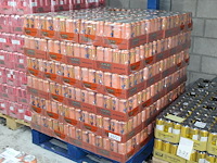 Monster energy monarch 1368 blikken tht 3-2027. bod is inclusief 205,20 euro statiegeldwaarde - afbeelding 2 van  2