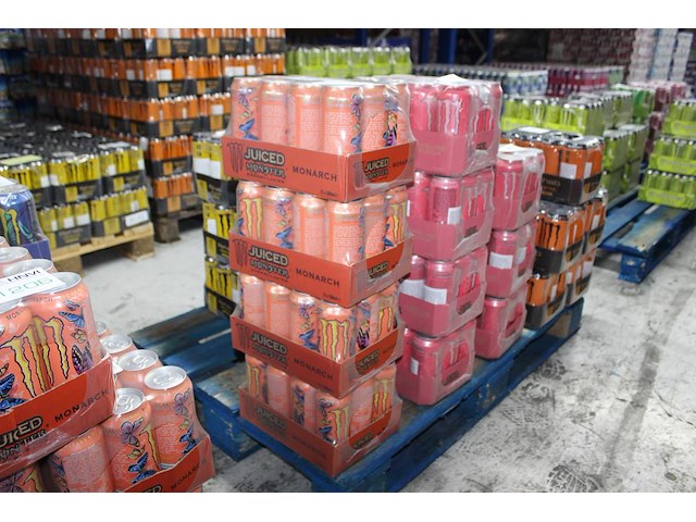 Monster energy monarch 48 blikken tht 3-2027. bod is inclusief 7,20 euro statiegeldwaarde - afbeelding 1 van  2