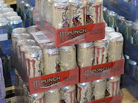 Monster energy pacific punch 60 blikken tht 4-2027. bod is inclusief 9 euro statiegeldwaarde - afbeelding 2 van  2