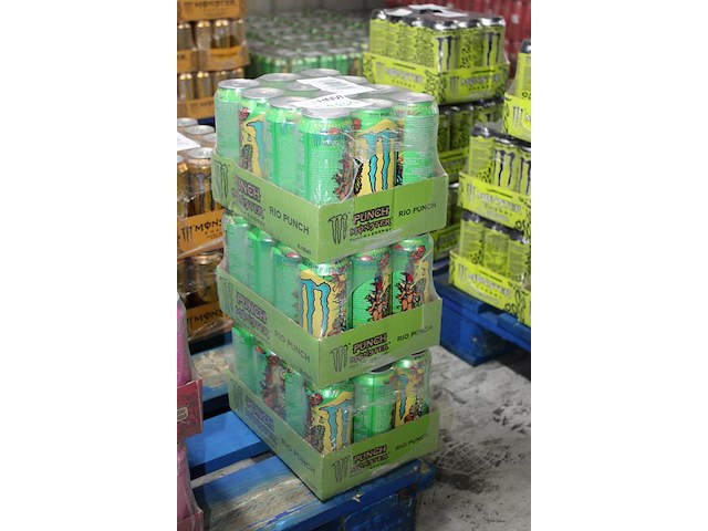 Monster energy rio punch 36 blikken tht 11-2026. bod is inclusief 5,40 euro statiegeldwaarde - afbeelding 2 van  2