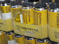 Monster energy the doctor 456 blikken tht 3-2027. bod is inclusief 64,80 euro statiegeldwaarde - afbeelding 3 van  3