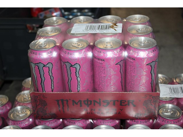 Monster energy ultra rosa 240 blikken tht 4-2027. bod is inclusief 36 euro statiegeldwaarde - afbeelding 2 van  2