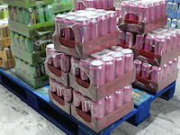 Monster energy ultra rosa 60 blikken tht 4-2027. bod is inclusief 9 euro statiegeldwaarde - afbeelding 1 van  2