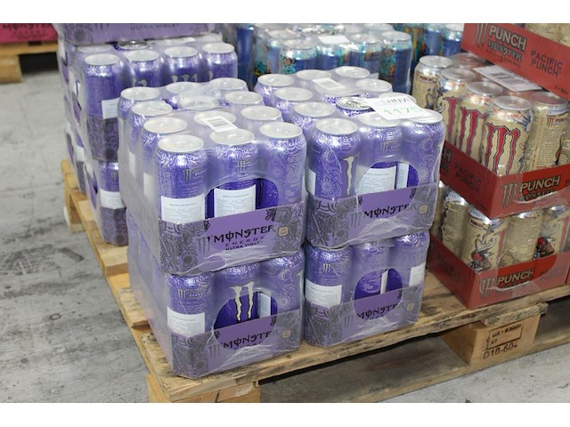Monster energy ultra violet 48 blikken tht 1-2027. bod is inclusief 5,40 euro statiegeldwaarde - afbeelding 1 van  2