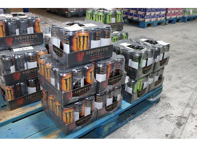 Monster nitro cosmic peach 60 blikken met tht 8-2026. bod is inclusief 9 euro statiegeldwaarde - afbeelding 1 van  2