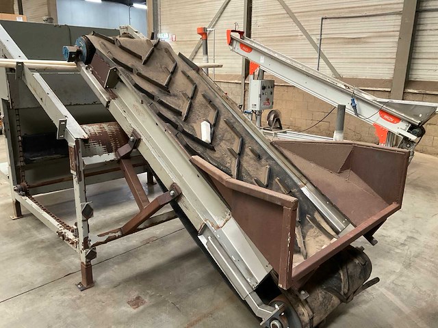 Monsternemer - afbeelding 5 van  8