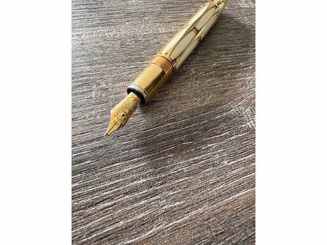Mont blanc - pope julius ii limited edition 1388/4810 vulpen - afbeelding 12 van  13
