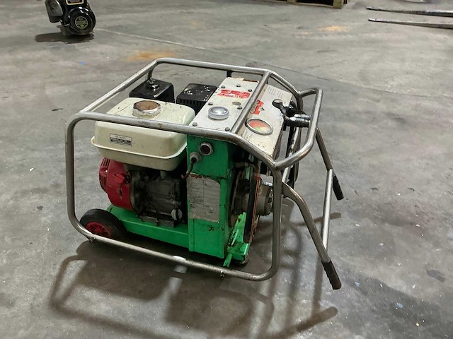 Montabert mini 35 hydraulisch aggregaat - afbeelding 4 van  6