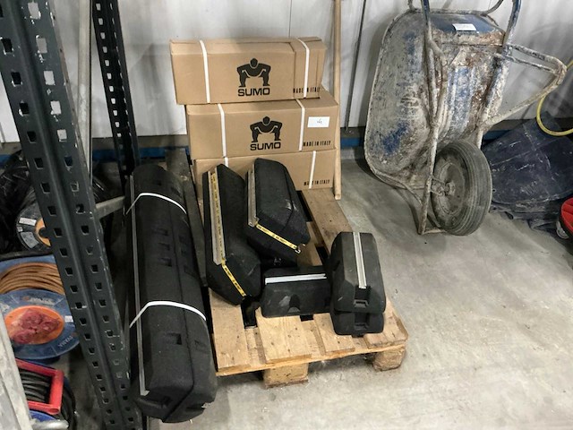 Montagebalk voor airco/zwembadpomp (10x) - afbeelding 1 van  4