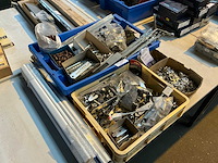 Montagemateriaal - afbeelding 1 van  5