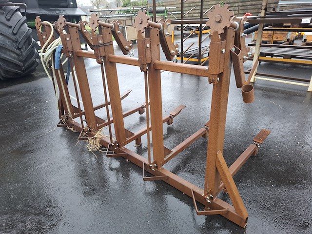 Montagetafel t.b.v. bemesteruitlopen - afbeelding 4 van  8