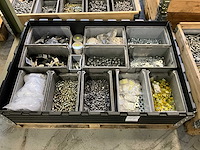 Montagevoorraad - afbeelding 1 van  6