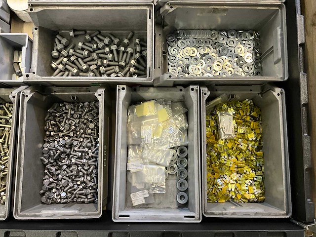 Montagevoorraad - afbeelding 6 van  6