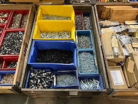 Montagevoorraad - afbeelding 1 van  7