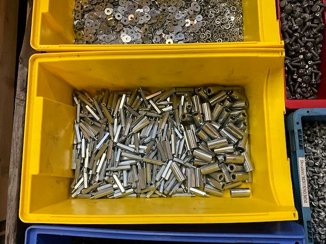 Montagevoorraad - afbeelding 3 van  7