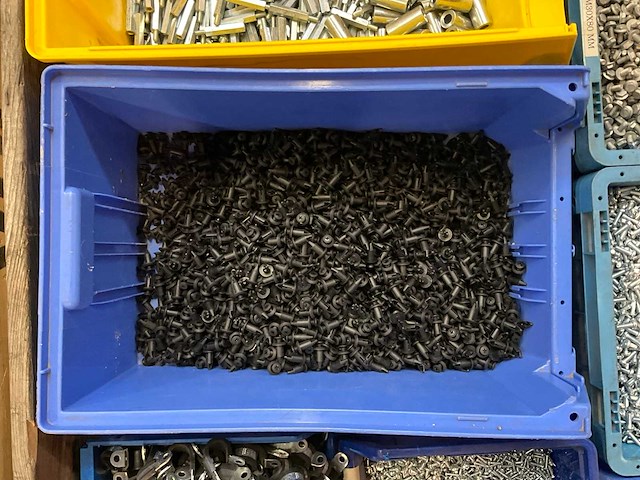 Montagevoorraad - afbeelding 4 van  7