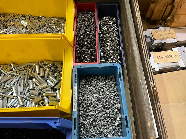 Montagevoorraad - afbeelding 7 van  7