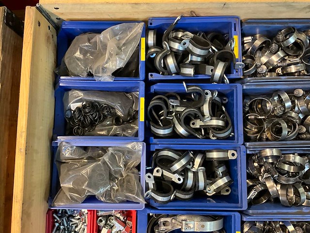 Montagevoorraad - afbeelding 2 van  6