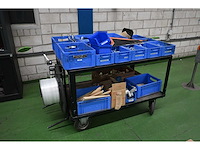 Montagewagen inclusief diverse kunststof bakken met installatiemateriaal - afbeelding 11 van  11