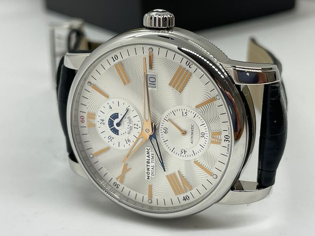 Montblanc 4810 dual time automatisch herenhorloge - afbeelding 1 van  20