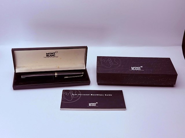 Montblanc classic vulpen met 14kt gouden nib - afbeelding 2 van  9