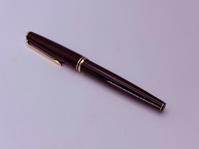 Montblanc classic vulpen met 14kt gouden nib - afbeelding 6 van  9