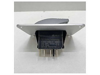 Monte carlo yachts fuel tank filling selection display - 18335p - afbeelding 3 van  4