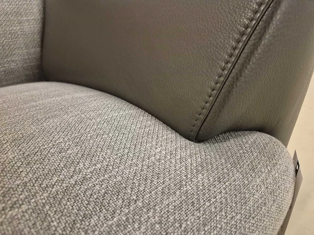 Montel - mondi - fauteuil - arm chair - afbeelding 8 van  9