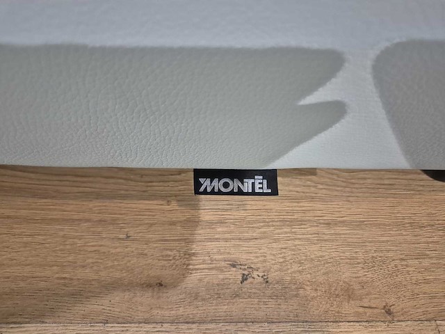 Montel - mondi - fauteuil - hocker - showroommodel - afbeelding 11 van  12