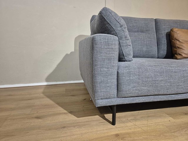 Montel - philippe - 4 zits bank - showroommodel - sofa - afbeelding 11 van  13