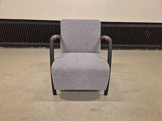 Montel - sue - fauteuil - arm chair - afbeelding 1 van  10