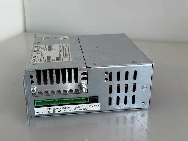 Moog - ds2020 - servo driver - afbeelding 3 van  3