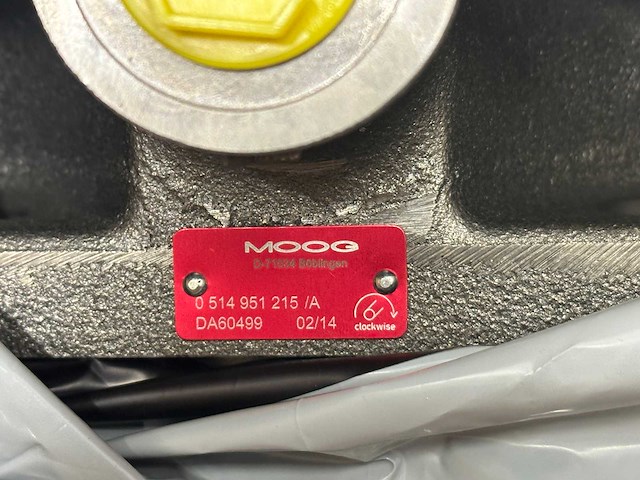 Moog - hydraulische pomp/motor unit (2x) - afbeelding 6 van  9