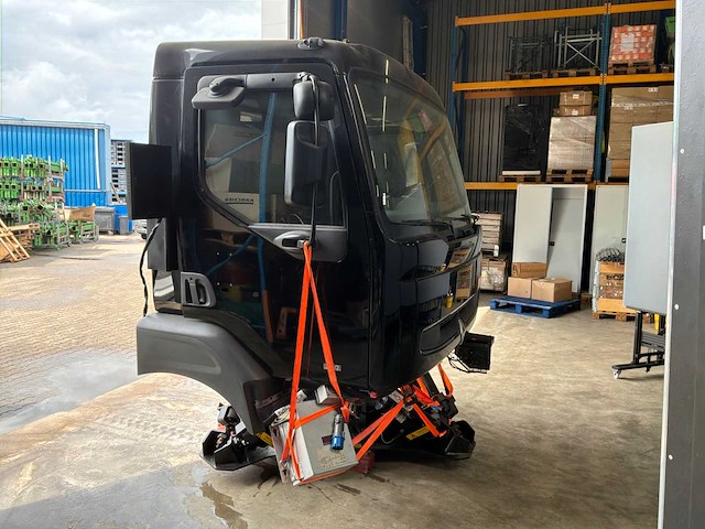 Moog / renault vrachtwagen simulator - afbeelding 2 van  48
