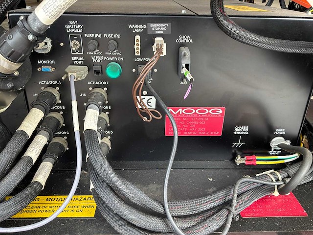 Moog / renault vrachtwagen simulator - afbeelding 35 van  48