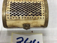 Mooi juwelenkistje - afbeelding 1 van  4