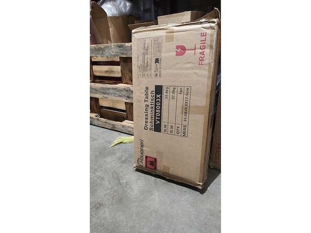 Mooie grote kaptafel met spiegel. - afbeelding 2 van  2