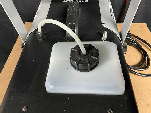 Moonlight fogger 1800 dmx rookmachine - afbeelding 5 van  5