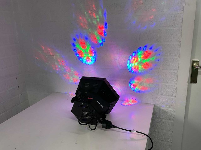 Moonlight lx032 6 lens rgb led lichteffect - afbeelding 4 van  4
