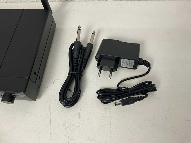 Moonlight wm-88u draadloze microfoon set - afbeelding 7 van  8